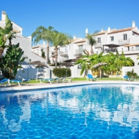 Holiday Accommodation Rentals El Para√≠so - Studio GBP31.0