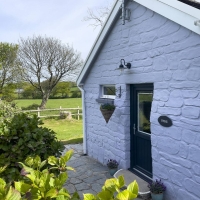 Holiday Accommodation Rentals Cardigan Bay - Cottage GBP148.0