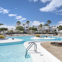 Holiday Accommodation Rentals Playa Bastián - Studio GBP69.0